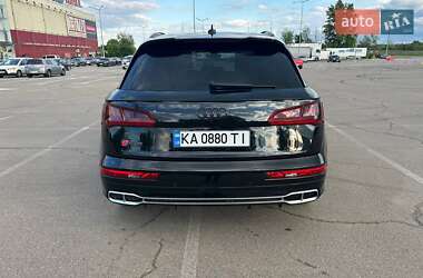 Внедорожник / Кроссовер Audi SQ5 2017 в 