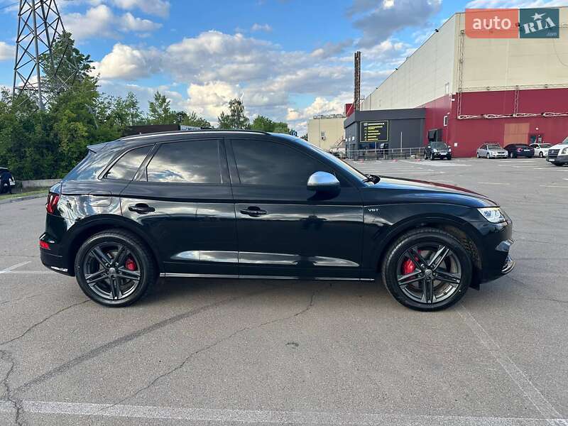 Внедорожник / Кроссовер Audi SQ5 2017 в Киеве фото 13 Внедорожник / Кроссовер Audi SQ5 2017 в Киеве