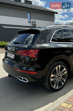 Позашляховик / Кросовер Audi SQ5 2018 в 
