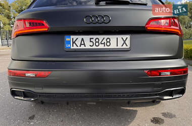 Внедорожник / Кроссовер Audi SQ5 2018 в 