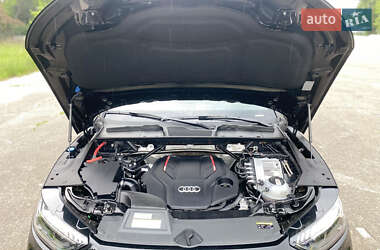 Позашляховик / Кросовер Audi SQ5 2023 в 
