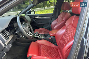 Внедорожник / Кроссовер Audi SQ5 2022 в 