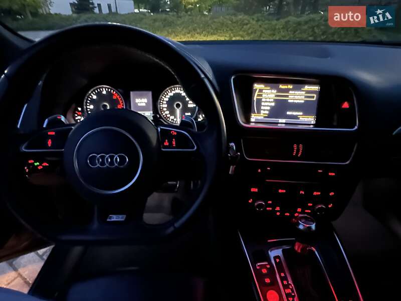 Внедорожник / Кроссовер Audi SQ5 2014 в Белой Церкви