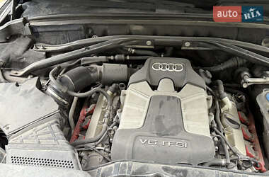 Внедорожник / Кроссовер Audi SQ5 2014 в 