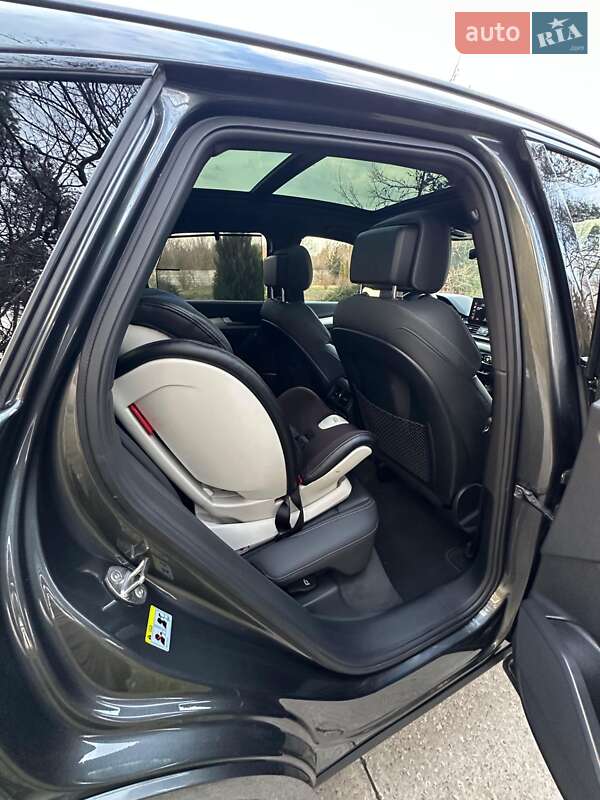 Внедорожник / Кроссовер Audi SQ5 2020 в Киеве