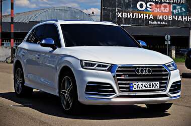 Позашляховик / Кросовер Audi SQ5 2018 в 