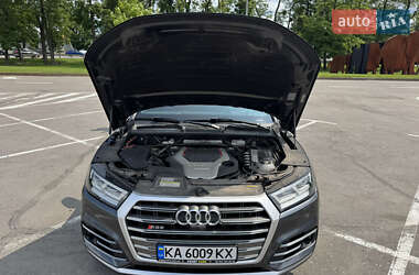 Внедорожник / Кроссовер Audi SQ5 2018 в 