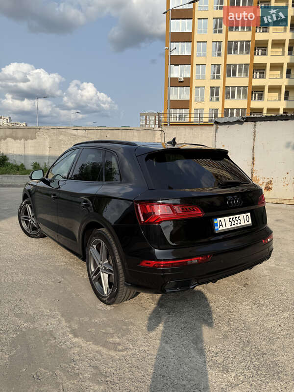 Внедорожник / Кроссовер Audi SQ5 2018 в Киеве
