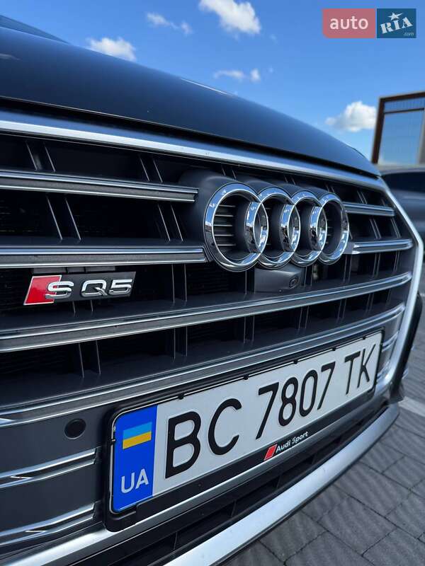 Позашляховик / Кросовер Audi SQ5 2017 в Львові