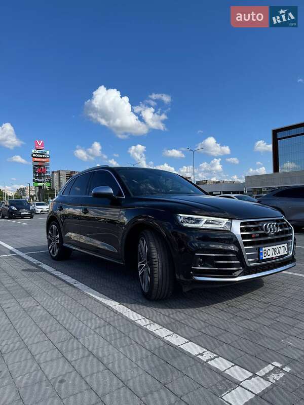 Позашляховик / Кросовер Audi SQ5 2017 в Львові
