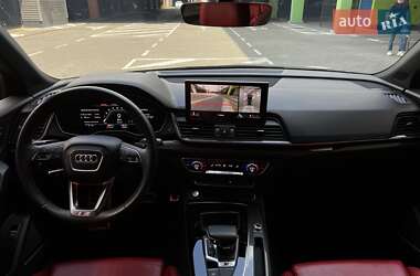 Внедорожник / Кроссовер Audi SQ5 2020 в 