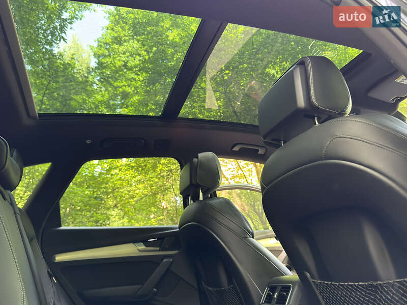Позашляховик / Кросовер Audi SQ5 2018 в Києві