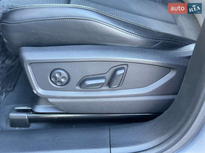 Позашляховик / Кросовер Audi SQ5 2022 в Львові