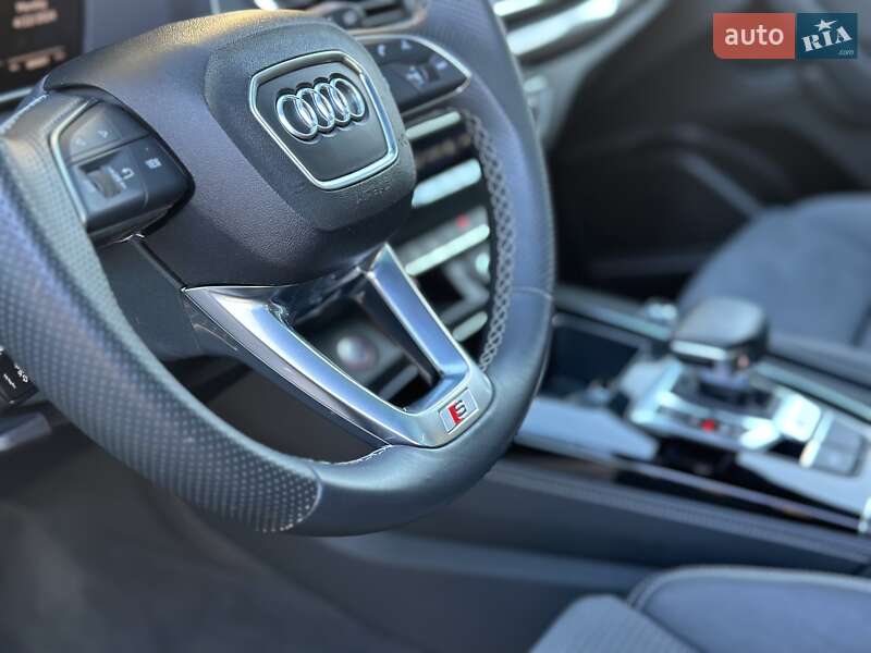 Позашляховик / Кросовер Audi SQ5 2022 в Львові