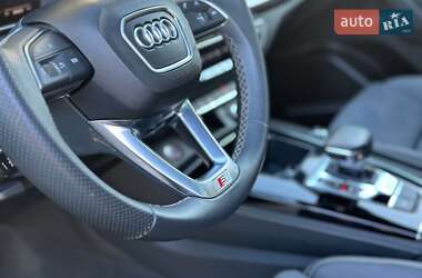 Внедорожник / Кроссовер Audi SQ5 2022 в 