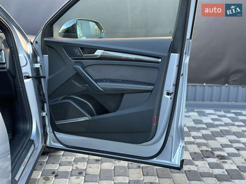 Позашляховик / Кросовер Audi SQ5 2022 в Львові