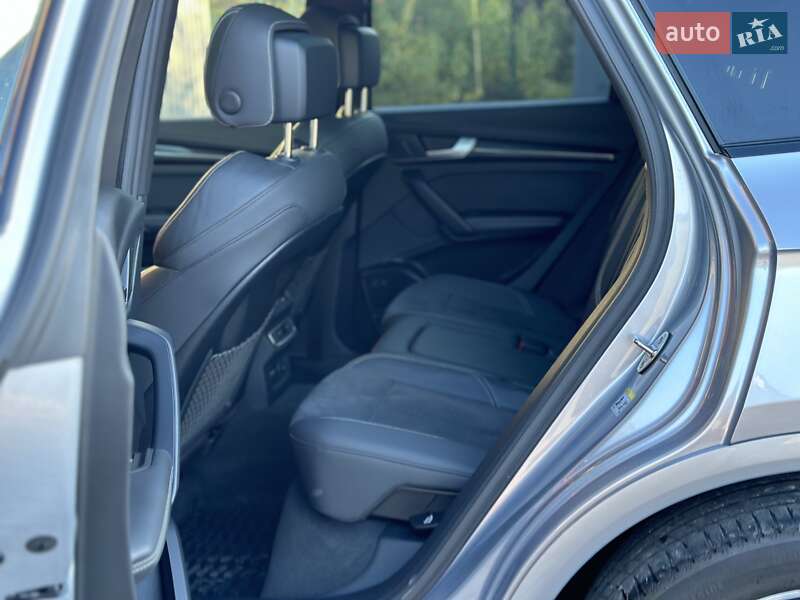 Позашляховик / Кросовер Audi SQ5 2022 в Львові