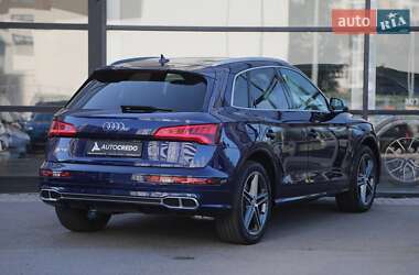 Внедорожник / Кроссовер Audi SQ5 2018 в 