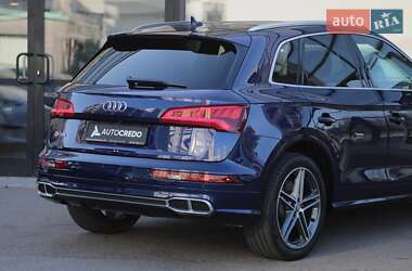 Внедорожник / Кроссовер Audi SQ5 2018 в 