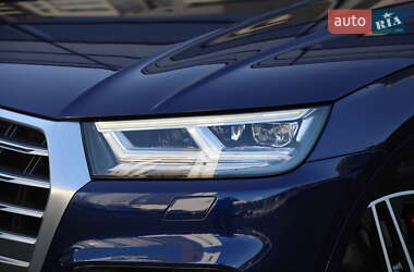 Внедорожник / Кроссовер Audi SQ5 2018 в 