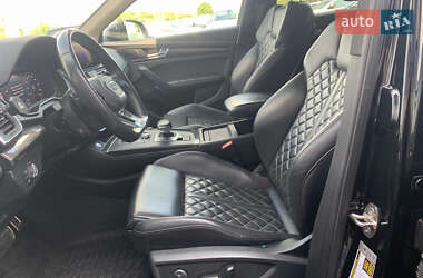 Внедорожник / Кроссовер Audi SQ5 2019 в 