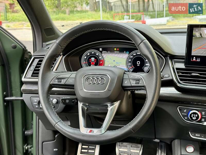 Внедорожник / Кроссовер Audi SQ5 2021 в Днепре