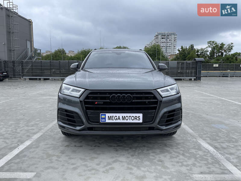 Позашляховик / Кросовер Audi SQ5 2018 в Києві