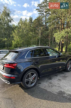 Внедорожник / Кроссовер Audi SQ5 2017 в 