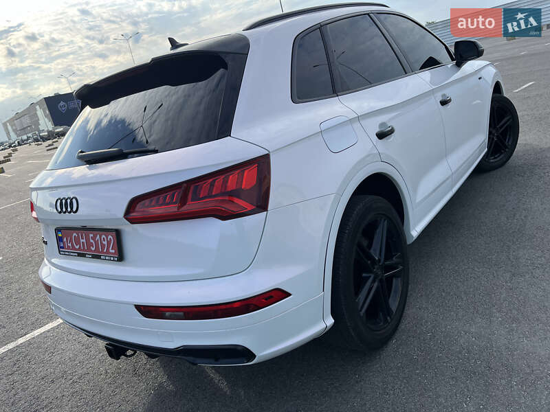 Внедорожник / Кроссовер Audi SQ5 2018 в Львове