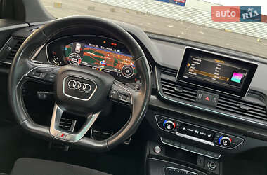 Внедорожник / Кроссовер Audi SQ5 2018 в 