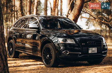Внедорожник / Кроссовер Audi SQ5 2015 в 