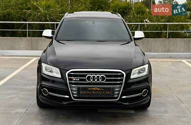Внедорожник / Кроссовер Audi SQ5 2015 в 