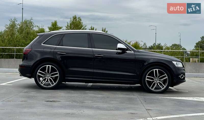 Внедорожник / Кроссовер Audi SQ5 2015 в Киеве