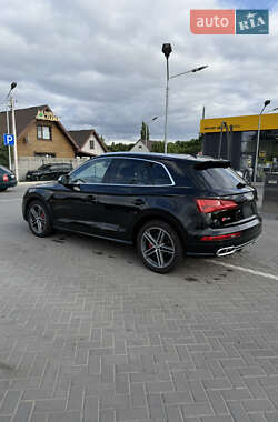 Внедорожник / Кроссовер Audi SQ5 2017 в 