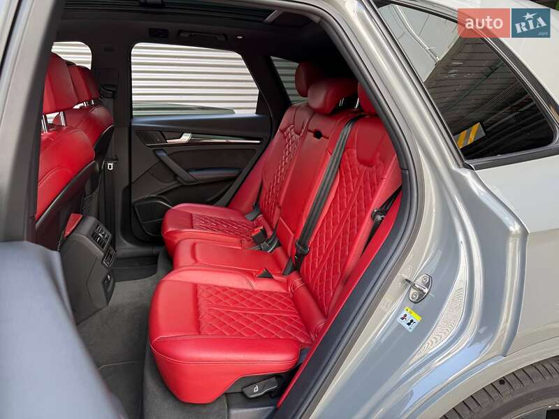 Позашляховик / Кросовер Audi SQ5 2019 в Києві