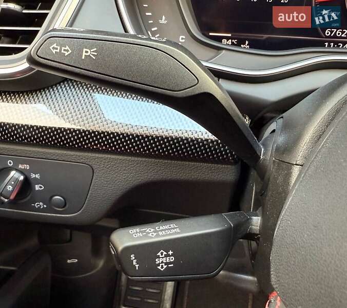 Позашляховик / Кросовер Audi SQ5 2019 в Києві
