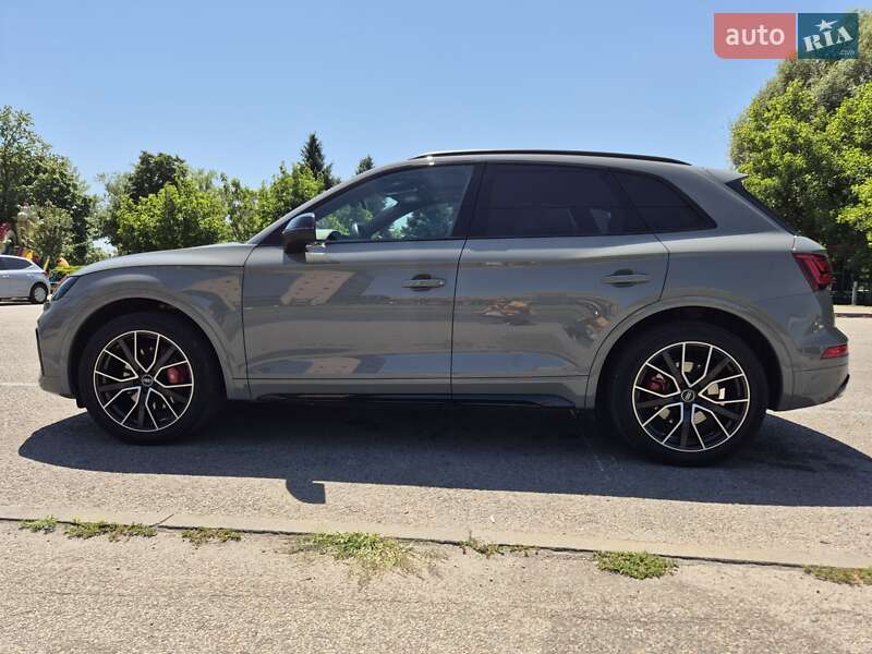 Внедорожник / Кроссовер Audi SQ5 2021 в Днепре фото 16 Внедорожник / Кроссовер Audi SQ5 2021 в Днепре