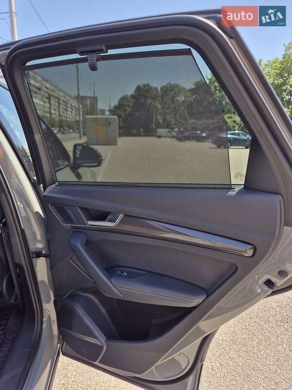 Внедорожник / Кроссовер Audi SQ5 2021 в Днепре фото 32 Внедорожник / Кроссовер Audi SQ5 2021 в Днепре