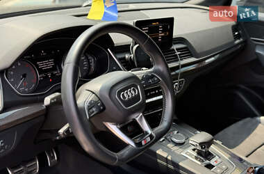 Внедорожник / Кроссовер Audi SQ5 2018 в 
