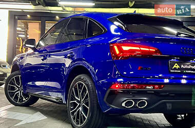 Позашляховик / Кросовер Audi SQ5 2021 в 
