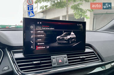 Позашляховик / Кросовер Audi SQ5 2021 в 