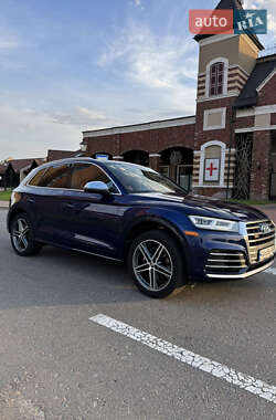 Внедорожник / Кроссовер Audi SQ5 2018 в 
