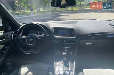 Внедорожник / Кроссовер Audi SQ5 2014 в 