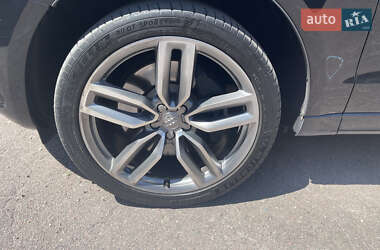 Внедорожник / Кроссовер Audi SQ5 2014 в 