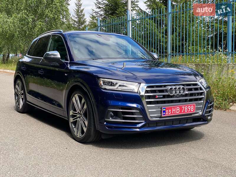 Внедорожник / Кроссовер Audi SQ5 2017 в Киеве