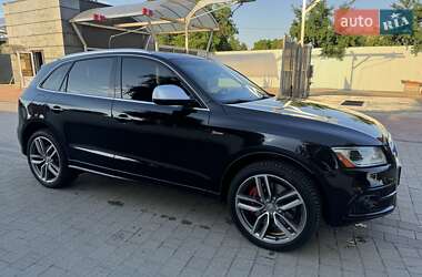 Внедорожник / Кроссовер Audi SQ5 2015 в 