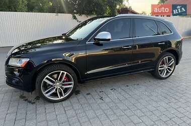 Внедорожник / Кроссовер Audi SQ5 2015 в 