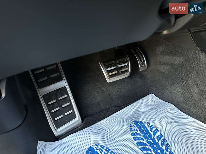 Внедорожник / Кроссовер Audi SQ5 2015 в Коломые фото 26 Внедорожник / Кроссовер Audi SQ5 2015 в Коломые