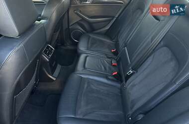 Внедорожник / Кроссовер Audi SQ5 2015 в 