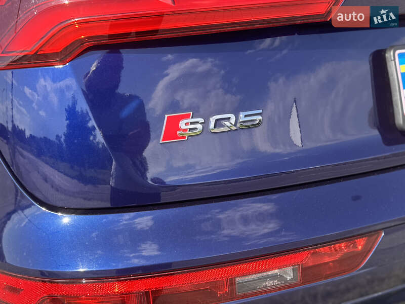 Позашляховик / Кросовер Audi SQ5 2018 в Львові